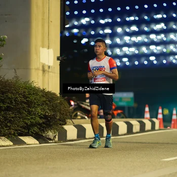 Runner Photo 4583071