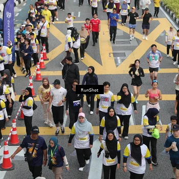 Runner Photo 4583127