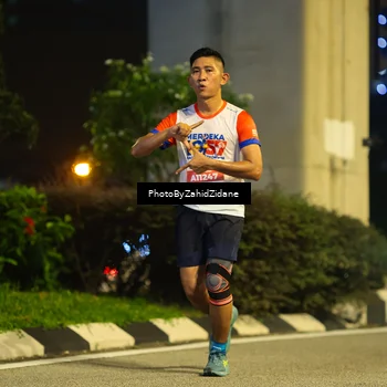 Runner Photo 4583153