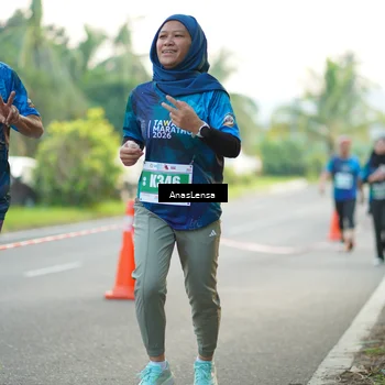 Runner Photo 4583192