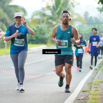 Runner Photo 4583476