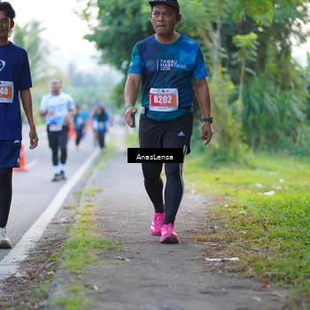 Runner Photo 4583646