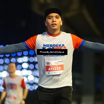 Runner Photo 4583719