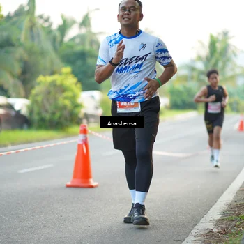 Runner Photo 4583777