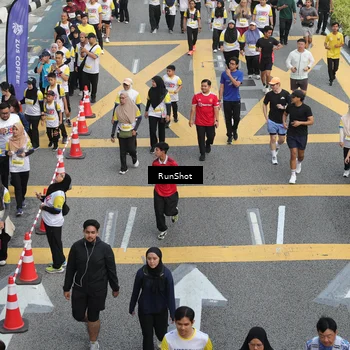 Runner Photo 4583816