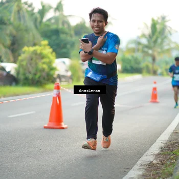 Runner Photo 4583855