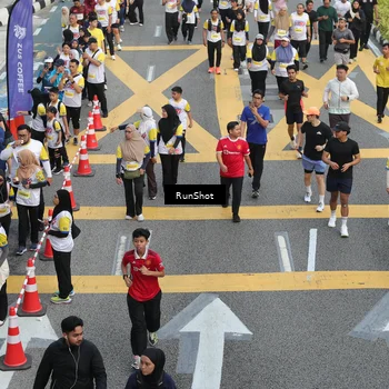 Runner Photo 4583944