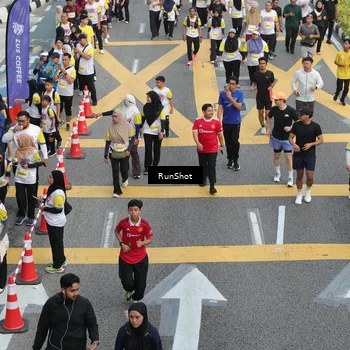 Runner Photo 4583947
