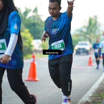 Runner Photo 4583997