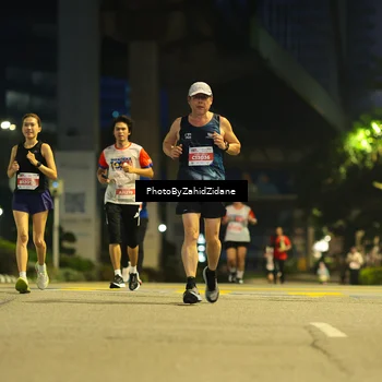 Runner Photo 4584012