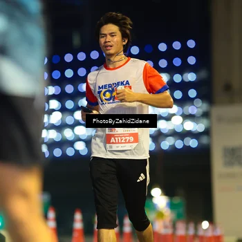 Runner Photo 4584055