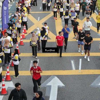 Runner Photo 4584057