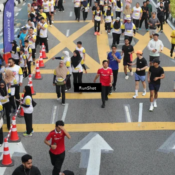 Runner Photo 4584067