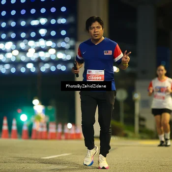 Runner Photo 4584068