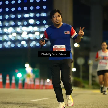Runner Photo 4584073