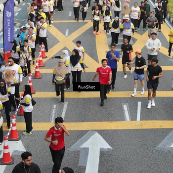 Runner Photo 4584079