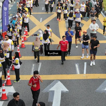 Runner Photo 4584115