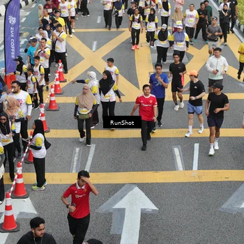 Runner Photo 4584131