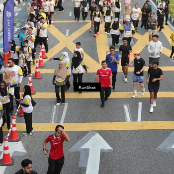 Runner Photo 4584163
