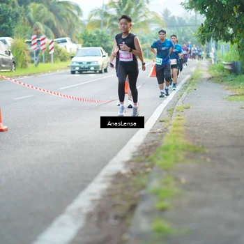 Runner Photo 4584214