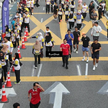 Runner Photo 4584236