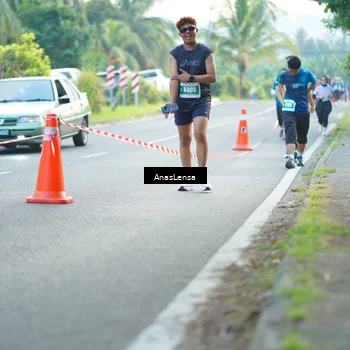 Runner Photo 4584254