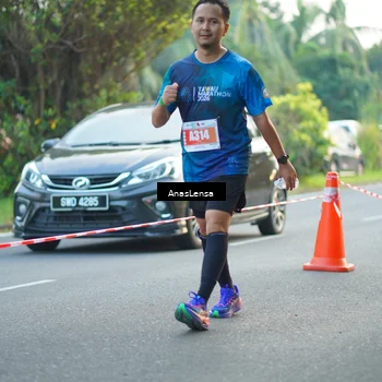 Runner Photo 4584267