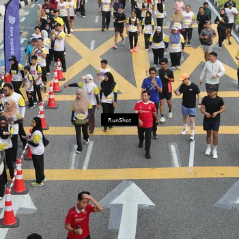 Runner Photo 4584308