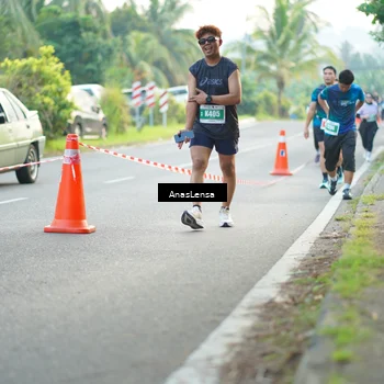 Runner Photo 4584310