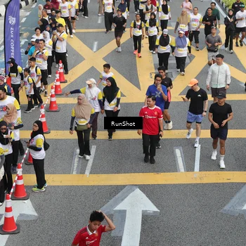 Runner Photo 4584333