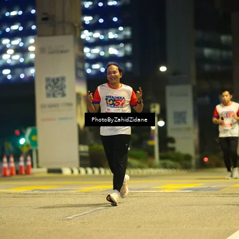 Runner Photo 4584365
