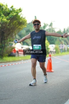 Runner Photo 4584371