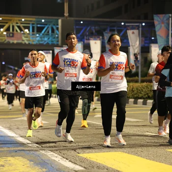 Runner Photo 4584377
