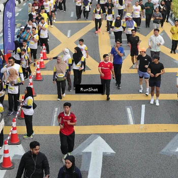 Runner Photo 4584395