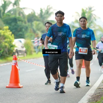 Runner Photo 4584397