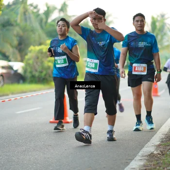 Runner Photo 4584417