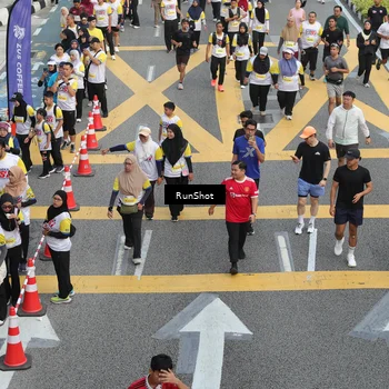 Runner Photo 4584419