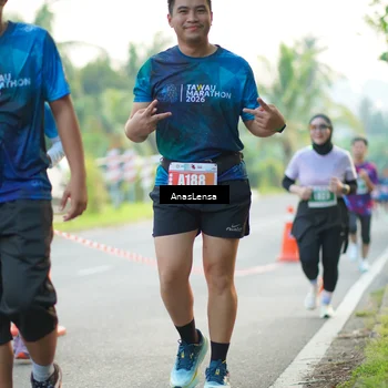 Runner Photo 4584422