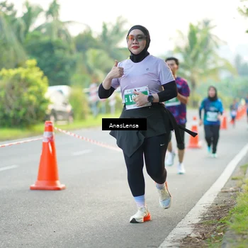 Runner Photo 4584450