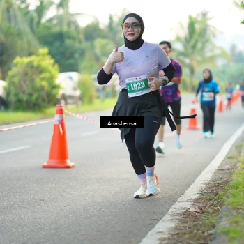 Runner Photo 4584452