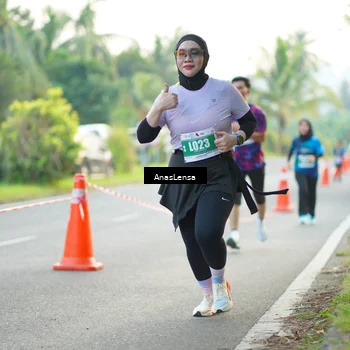 Runner Photo 4584456