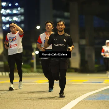 Runner Photo 4584468