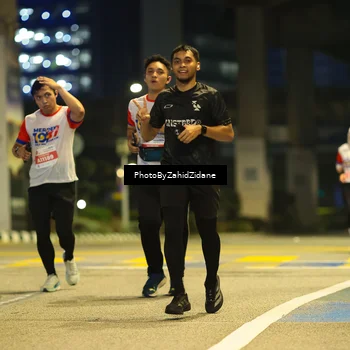 Runner Photo 4584479