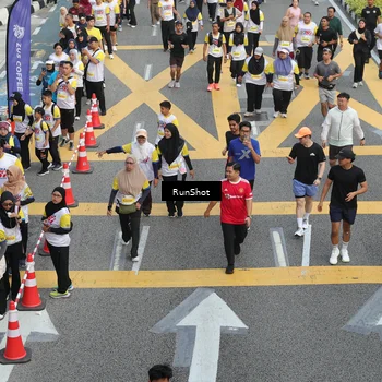 Runner Photo 4584483
