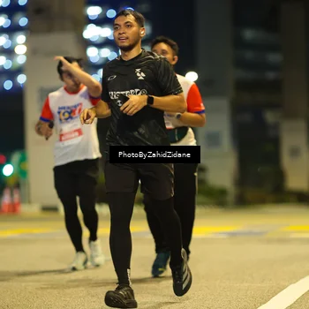 Runner Photo 4584496