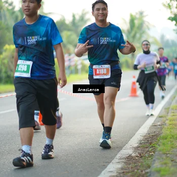 Runner Photo 4584501