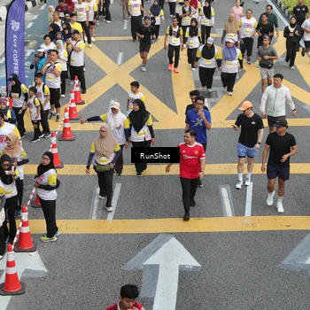 Runner Photo 4584532