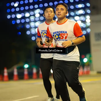Runner Photo 4584548