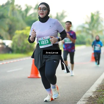 Runner Photo 4584593