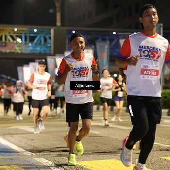 Runner Photo 4584655